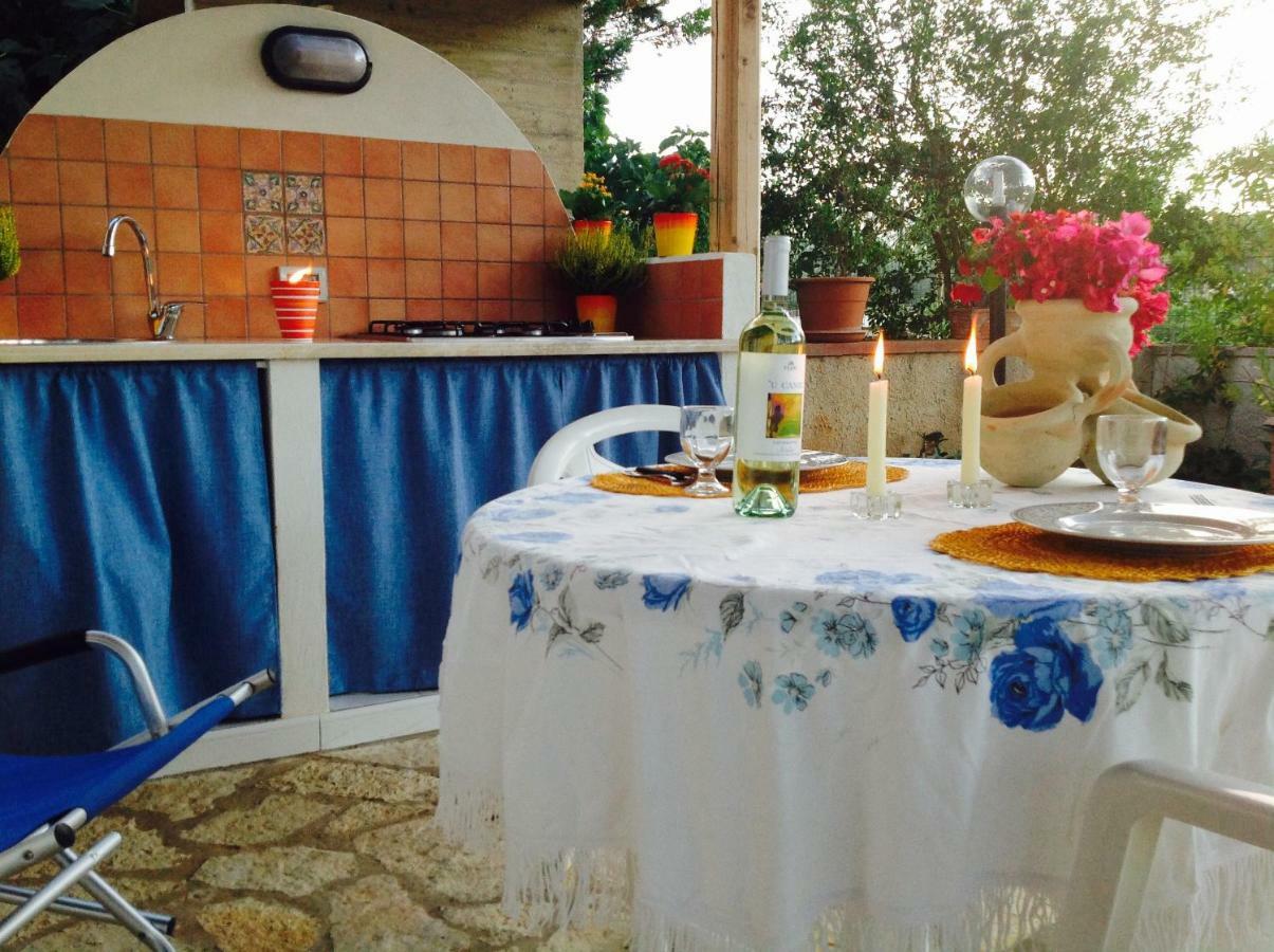 Grace'S Place Scopello  Buitenkant foto